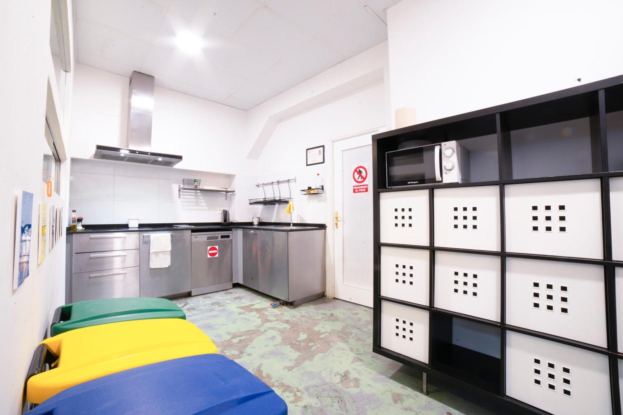 Koba Hostel Сан-Себастьян Екстер'єр фото